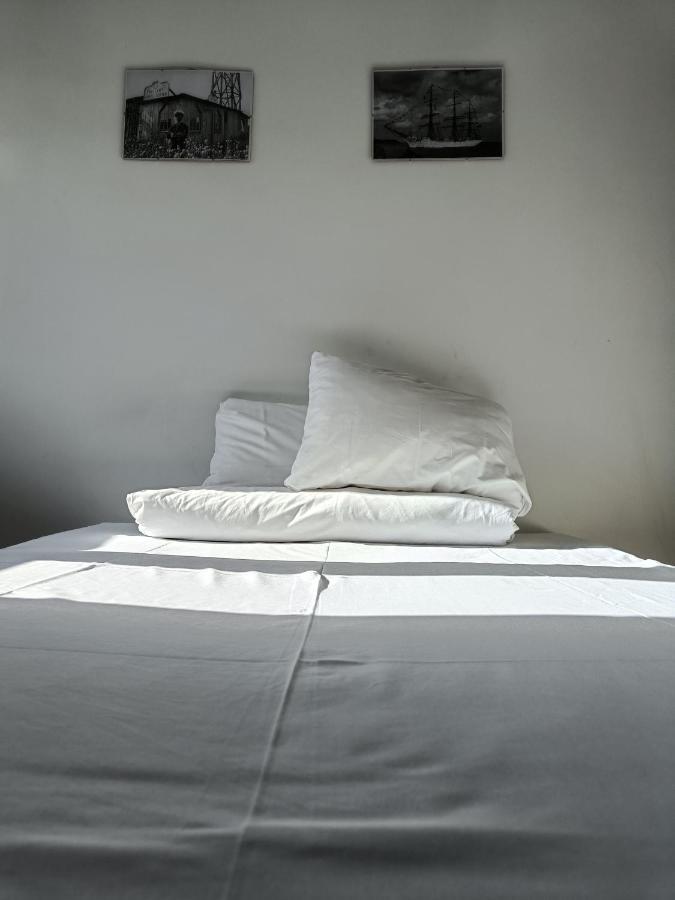 Blues Rooms กดิเนีย ภายนอก รูปภาพ