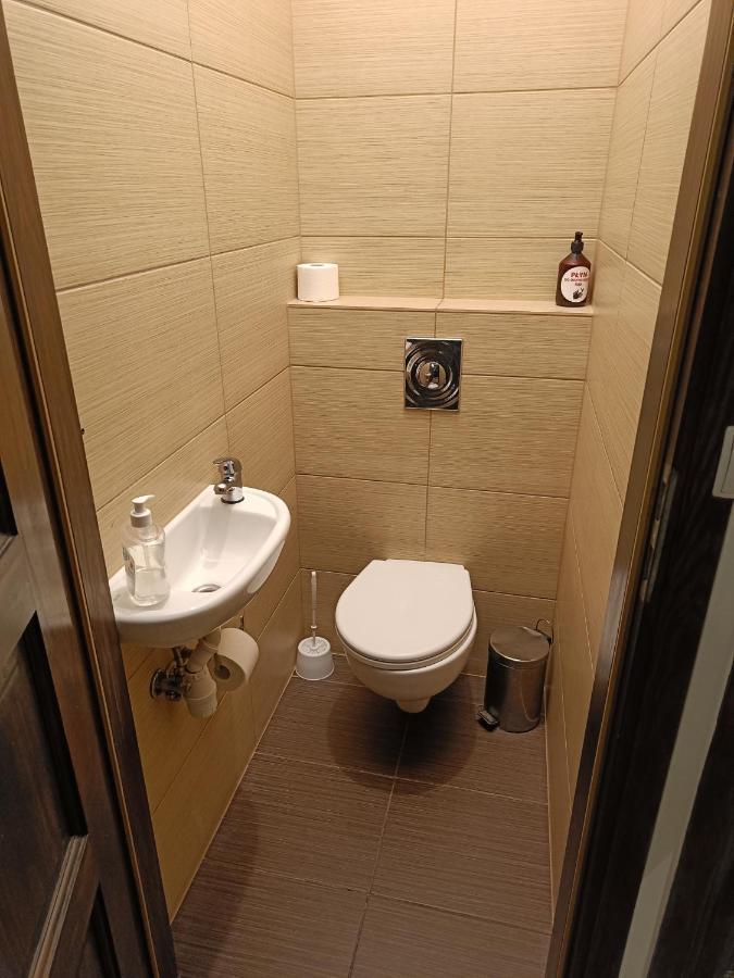Blues Rooms กดิเนีย ภายนอก รูปภาพ